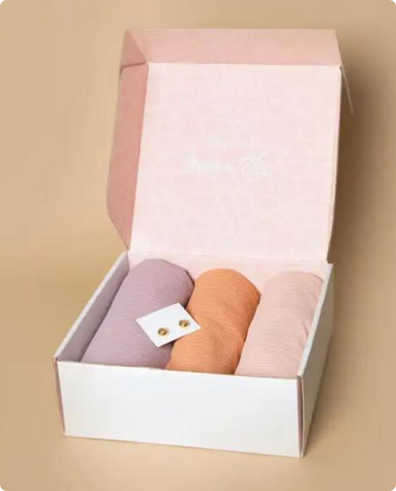 1-scarf-mailer-boxes