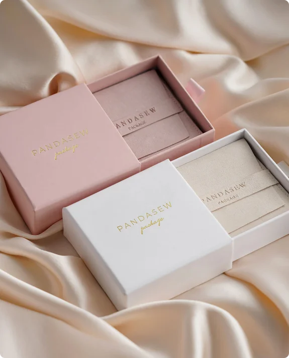 1-sleeve-necklace-boxes