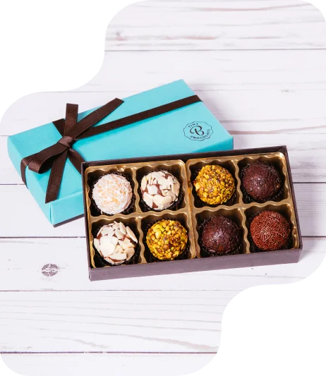 2-brigadeiro-boxes-with-inserts