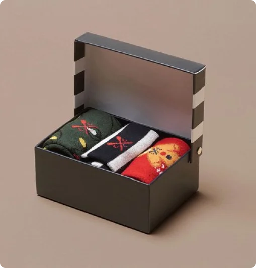 3-hosiery-boxes