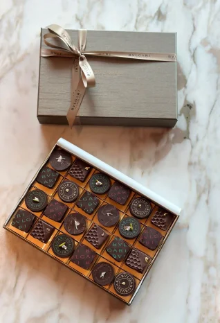 4-gift-mini-chocolate-boxes
