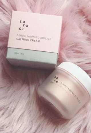 4-square-cream-boxes