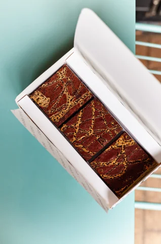 5-tuck-top-brownie-boxes